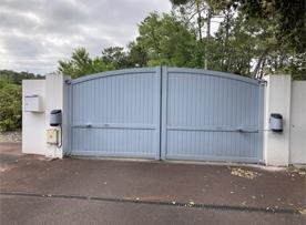 Motorisation de portail battant - 212COM