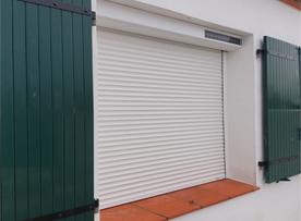 Installation volet roulant solaire - 212COM