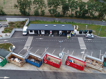 Déchetterie à proximité de Saint-Julien-des-Landes

 

D