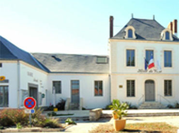 mairie à proximité de l'épine