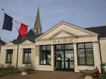 Mairie à Saint-Même-le-Tenue