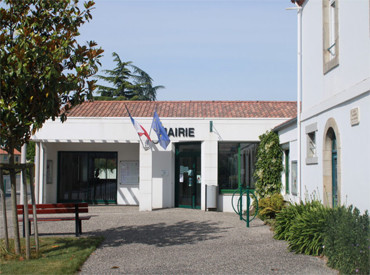 Mairie à Saint-Philbert-de-Bouaine