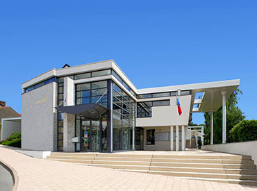 mairie à Le Poiré-sur-vie