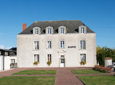 Mairie Montbert