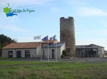 Mairie à Saint-Léger-les-Vignes
