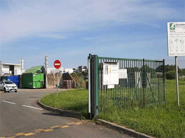 Déchetterie à Le- Poiré-sur-Vie